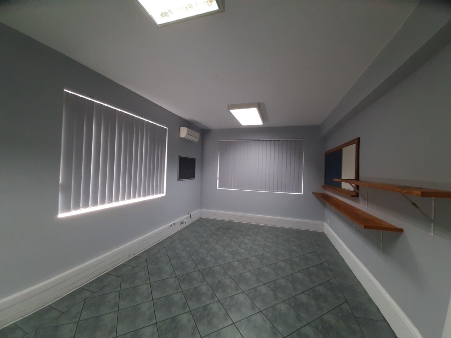 To Let Commercial Property for Rent in Woodbrook Eastern Cape